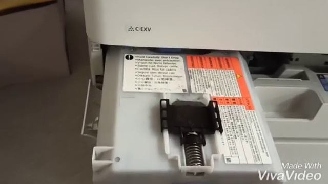 Canon imageRUNNER Advance C 3520 i Replace Waste toner Container смотреть онлайн