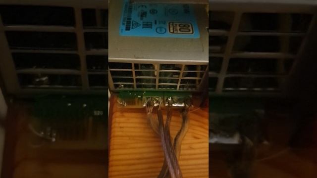 Блоки питания: PL40, смог перегрузить. Шум. смотреть онлайн