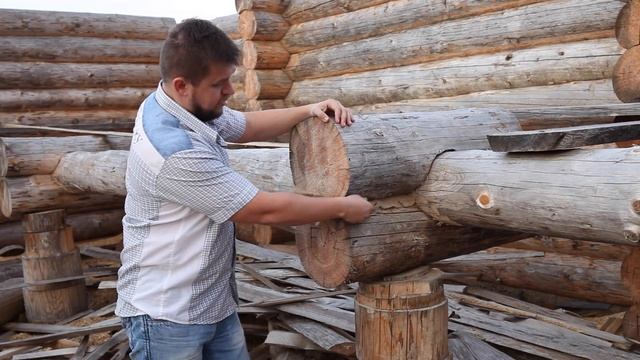 Как правильно прокладывать межвенцовый утеплитель Джут. Укладка ленты межвенцового утеплителя в паз смотреть онлайн