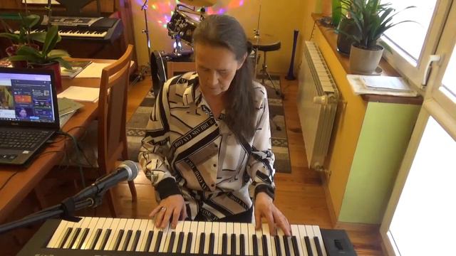 NATHALIE [ JULIO IGLESIAS ] [YAMAHA PSR--E 473 ] смотреть онлайн