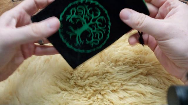 NERd20 Review: Q-WORKSHOP Dice Bag смотреть онлайн