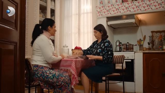 Üç Kız Kardeş 44. Bölüm - Full Bölüm смотреть онлайн