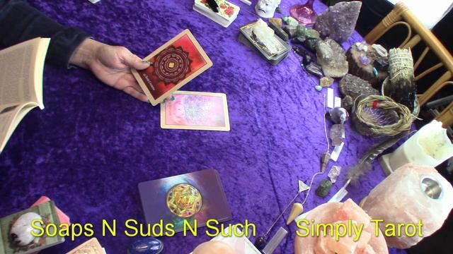 Aquarius selflove is our greatest responsibility #tarot #aquariustarot #oraclereading #aquarius смотреть онлайн