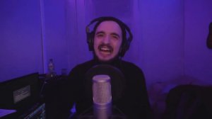 К автору песни TMNV  про Аквадискотеку пришли полицейские.