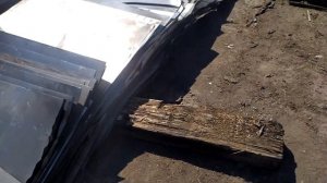 Листовой металл - стальной лист толщиной 1 мм.