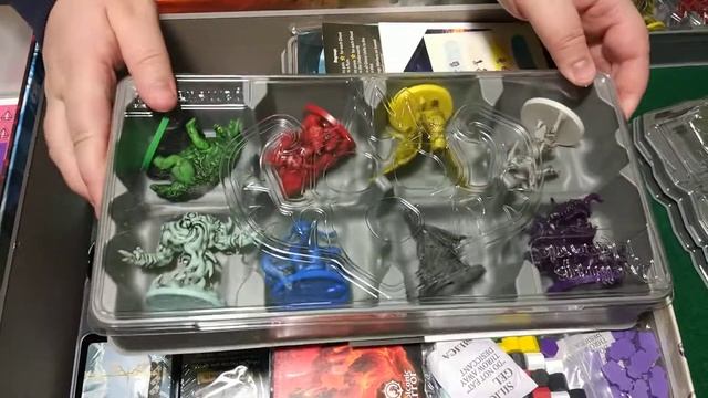 Распаковка Dwellings of Eldervale (Unboxing) смотреть онлайн