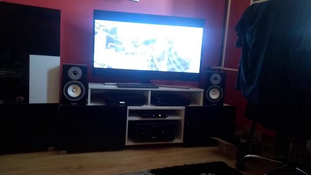 Yamaha Mcr-n670 + Subwoofer Yamaha YST-FSW050