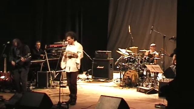 Bernardo Lanzetti & Mangala Vallis Live Fidenza 2005 смотреть онлайн