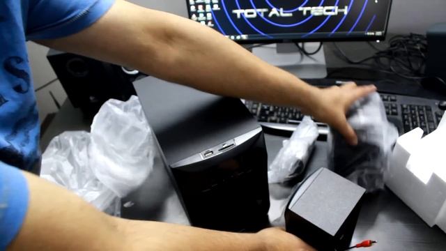 Philips 2.1 Multimedia Speaker (MMS4040F) : Unboxing and Review смотреть онлайн