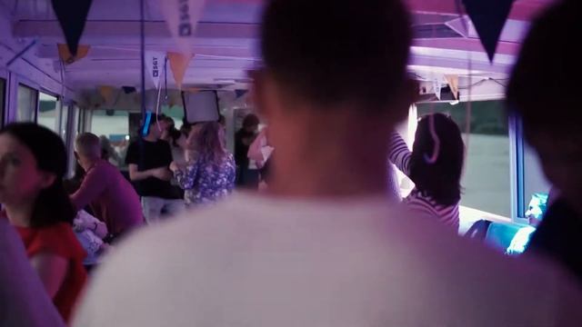 Прогулки на теплоходе в Тобольске | Пристань Корниловых смотреть онлайн