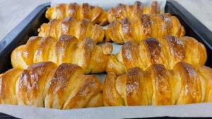 Они такие вкусные, что я готовлю их 5 раз в неделю. Круасаны со сгущенкой. Очень вкусно.