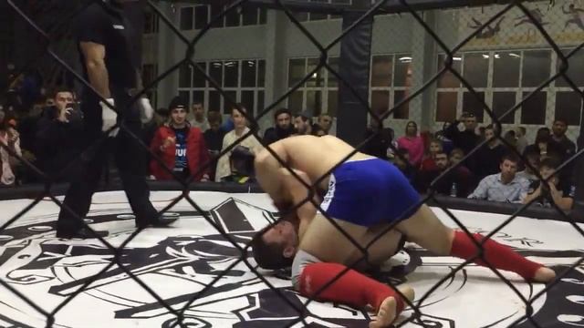 Мирошниченко Денис , кубок гладиаторов Шахты. MMA смотреть онлайн