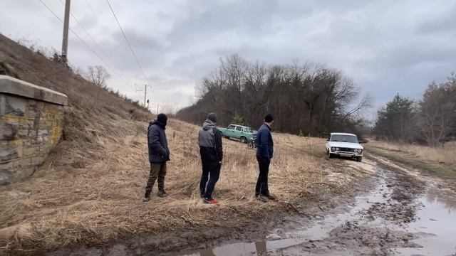 ? УТОПИЛИ ЖИГУ и ВЫЗВАЛИ ТРАКТОР! ПОКАТУШКА НА МОТОЦИКЛАХ И МАШИНАХ! ЖЕСТКАЯ ПОКАТУШКА ПО СЕЛУ! смотреть онлайн