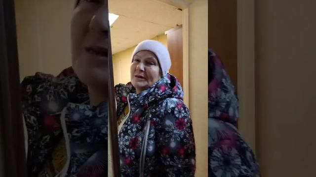 Воронеж. Огромные очереди чтобы оставить подпись за кандидата в президенты Бориса Надеждина смотреть онлайн