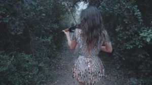 Caitlin De Ville - Nowhere Bound