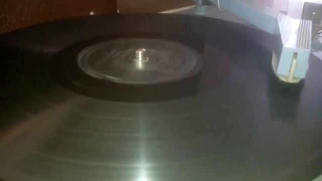 Брызги шампанского( Лукьесси) танго, Свердловский завод смотреть онлайн