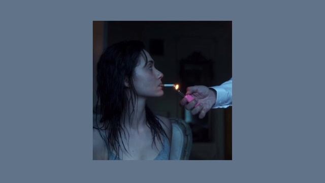 то не берёт, то занят, что не убьт, то ранит.. она то не ждёт, то манит.. (slowed) смотреть онлайн
