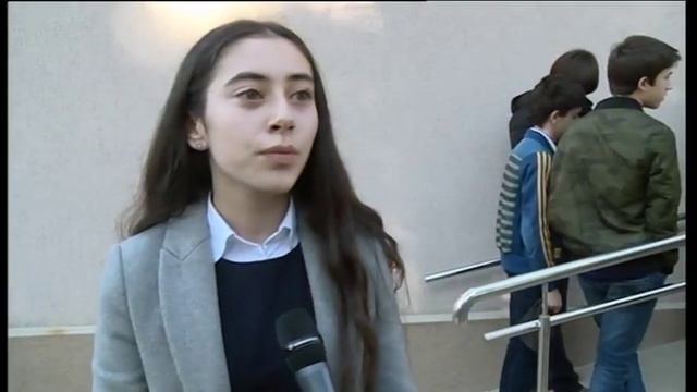 По инициативе Фонда "Ашана" школьники посетили Дом Престарелых Во Всемирный день Доброты, 13 ноября смотреть онлайн