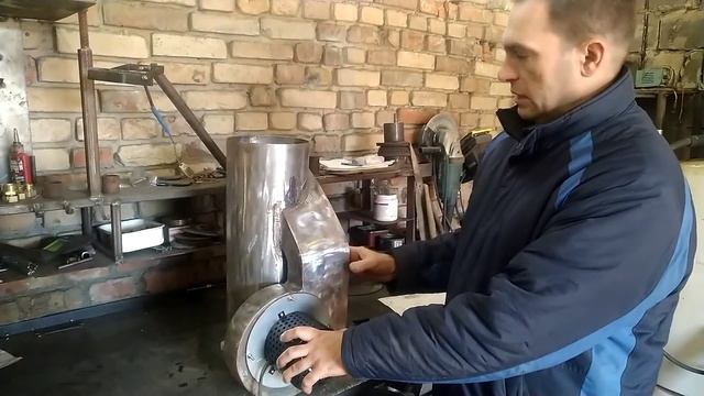 Дымосос, вытяжной вентилятор для твердотопливного котла параллельного действия. смотреть онлайн