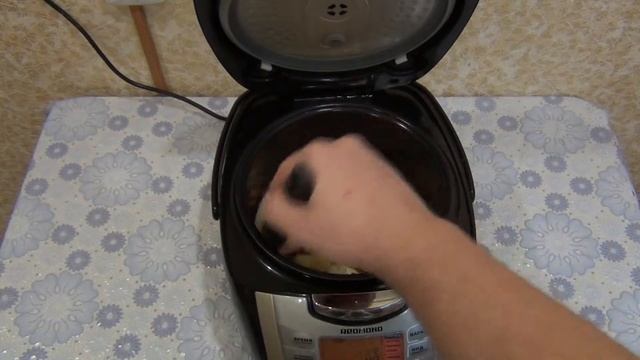 Жарим картошку с куриным мясом смотреть онлайн
