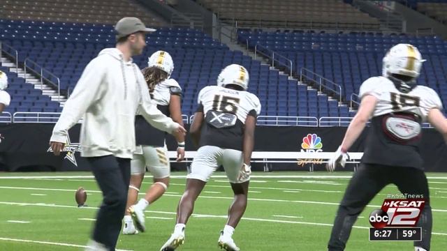 Devin Grant, Daniel Jackson practice for All-American Bowl смотреть онлайн