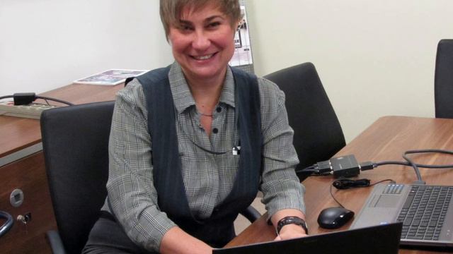 Business English Grammar and Audio. Present Continuous смотреть онлайн