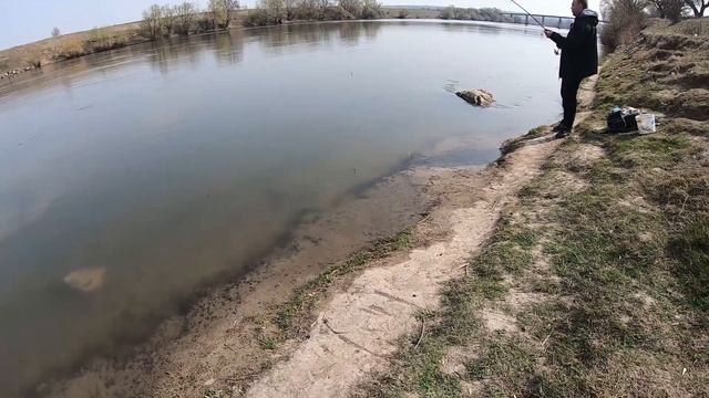 Ловля Голавля в марте///ГОЛАВЛЬ 3Кг///Big Fish смотреть онлайн