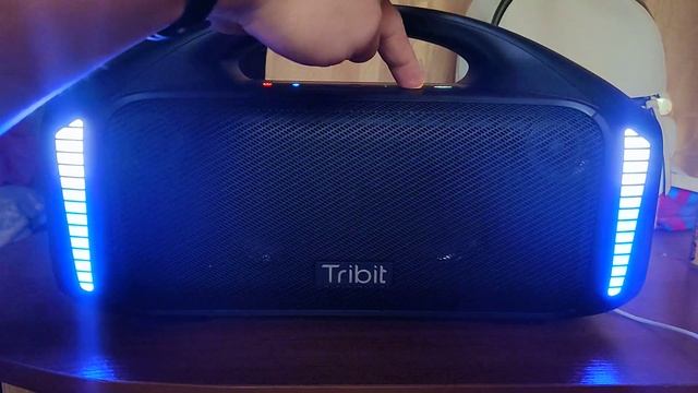 Брак колонки Tribit stormbox blast,не горит подсветка динамиков .. смотреть онлайн