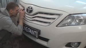 как открыть капот на тойоте 40