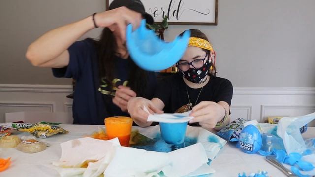 Smashers Epic Eggs!! смотреть онлайн