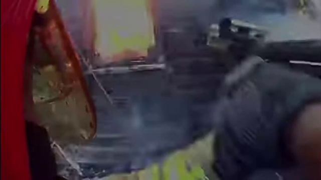 как пожарные тушат пожар смотреть онлайн