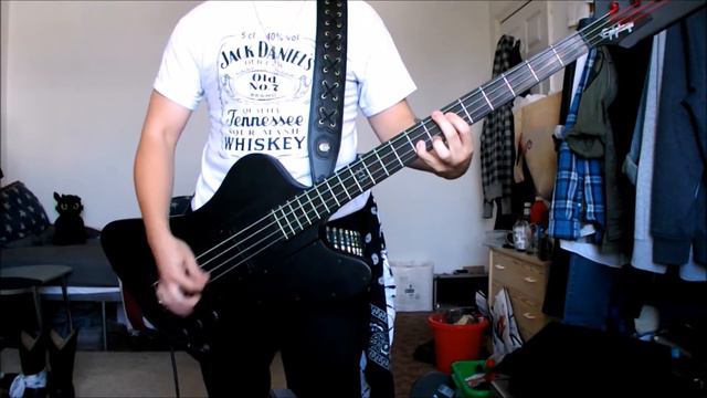 Motörhead - Ace Of Spades Bass Cover || Bradley Clarke смотреть онлайн