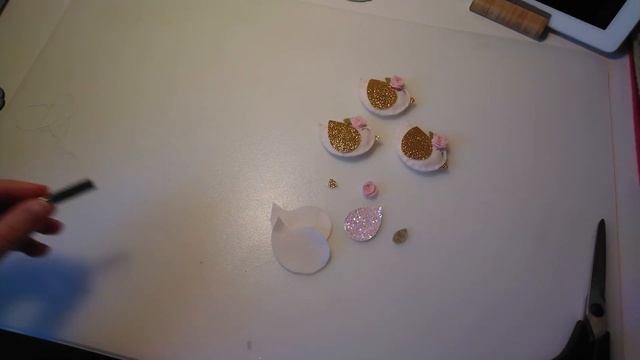 Как сделать птичку из фетра на заколке своими руками. За 5 минут! Felt bird. Hair clip made. смотреть онлайн