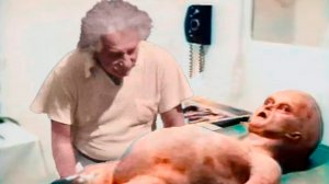 Альберт Эйштейн осматривал НЛО в Розуэлле .mp4