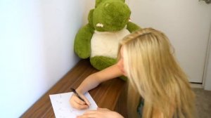 КАК СБЕЖАТЬ ИЗ ДОМА?