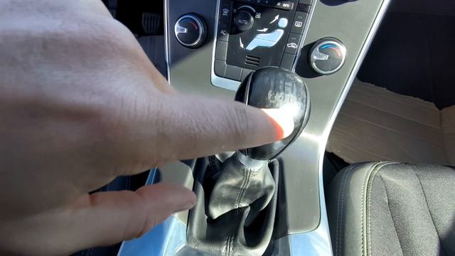 АВТО РЫНОК КИЕВ 6 МАЯ - СМОТРИМ АВТОМОБИЛИ смотреть онлайн