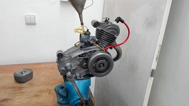 Stadion S22 - 1961 смотреть онлайн