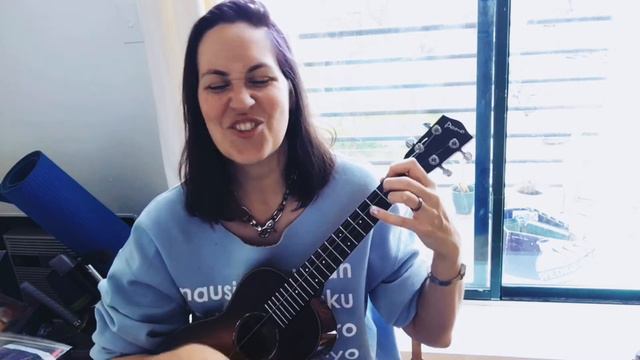 100 Days of Ukulele 2020 - Day 11: “The Lady is a Tramp” смотреть онлайн