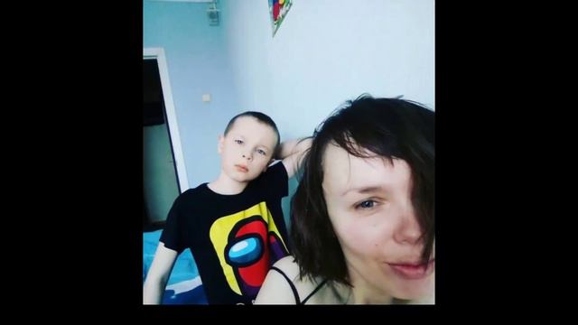 Иногда Даник тоже поёт ☺️🐦 смотреть онлайн