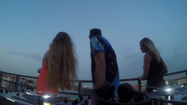 Rostov Sunset with Friends смотреть онлайн