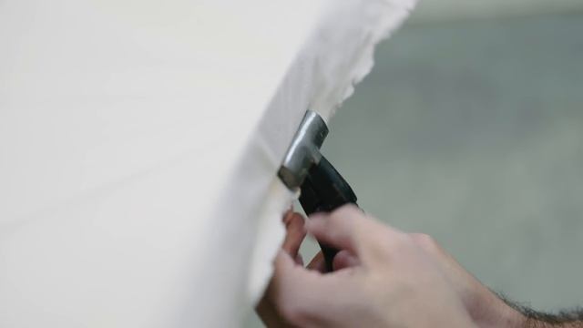 How to stretch a large canvas – with Corey D'Augustine | IN THE STUDIO смотреть онлайн