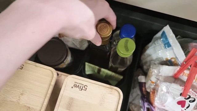 НОВАЯ МЕБЕЛЬ / РАЗБИРАЮ ОБУВЬ / ПОРЯДОК НА КУХНЕ смотреть онлайн