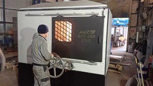 Станок для отрезки отливок от литниковой системы СОТ-450 ГПП с электронным управлением