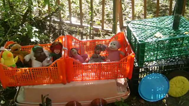 Поделка для дачи - паровозик. 45 идей паровозиков для дачи смотреть онлайн