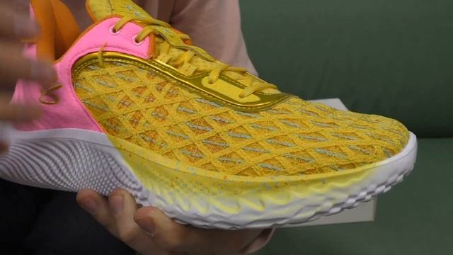 Презентация Under Armour Curry 9 - Выпуск #550 смотреть онлайн