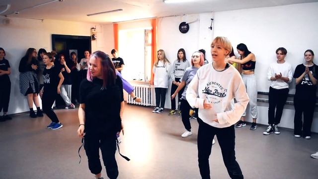 K-POP RANDOM DANCE GAME 05/09/2021 смотреть онлайн