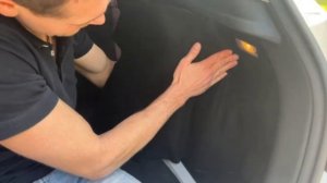 Обшивка самоклеющимся карпетом в багажник для Kia Rio X-line 2017-. Оклейка багажного отделения