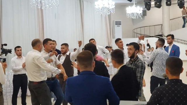 туй Ворухихо умуман ранги дигар бинед) смотреть онлайн