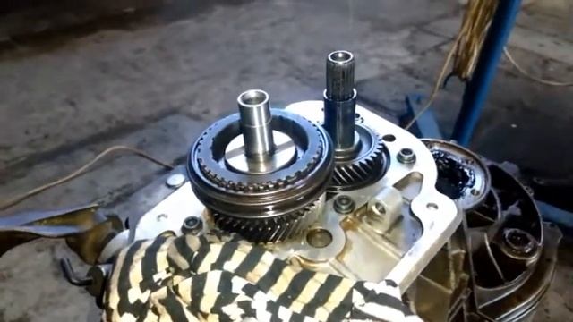 SKODA Octavia не катайтесь без масла в коробке