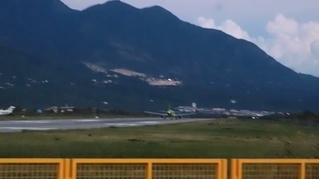 Черногория, аэродром Тиват 2 смотреть онлайн